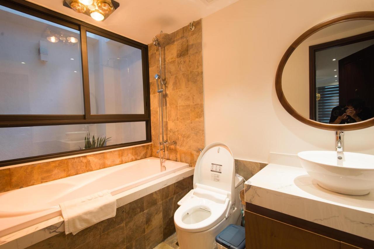 22Housing Hotel & Apartment 81 Linh Lang 하노이 외부 사진