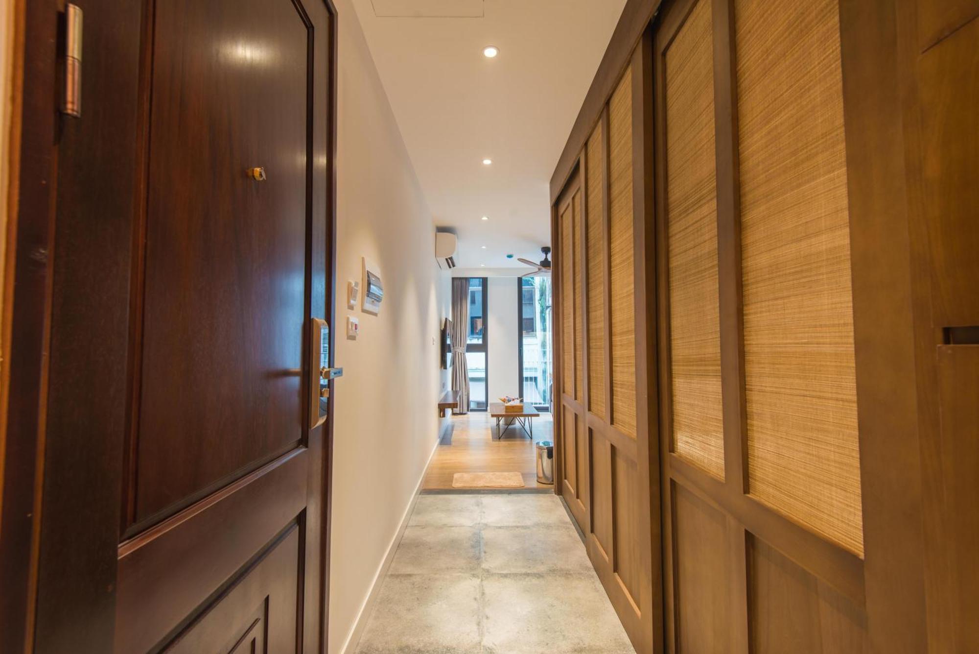 22Housing Hotel & Apartment 81 Linh Lang 하노이 외부 사진