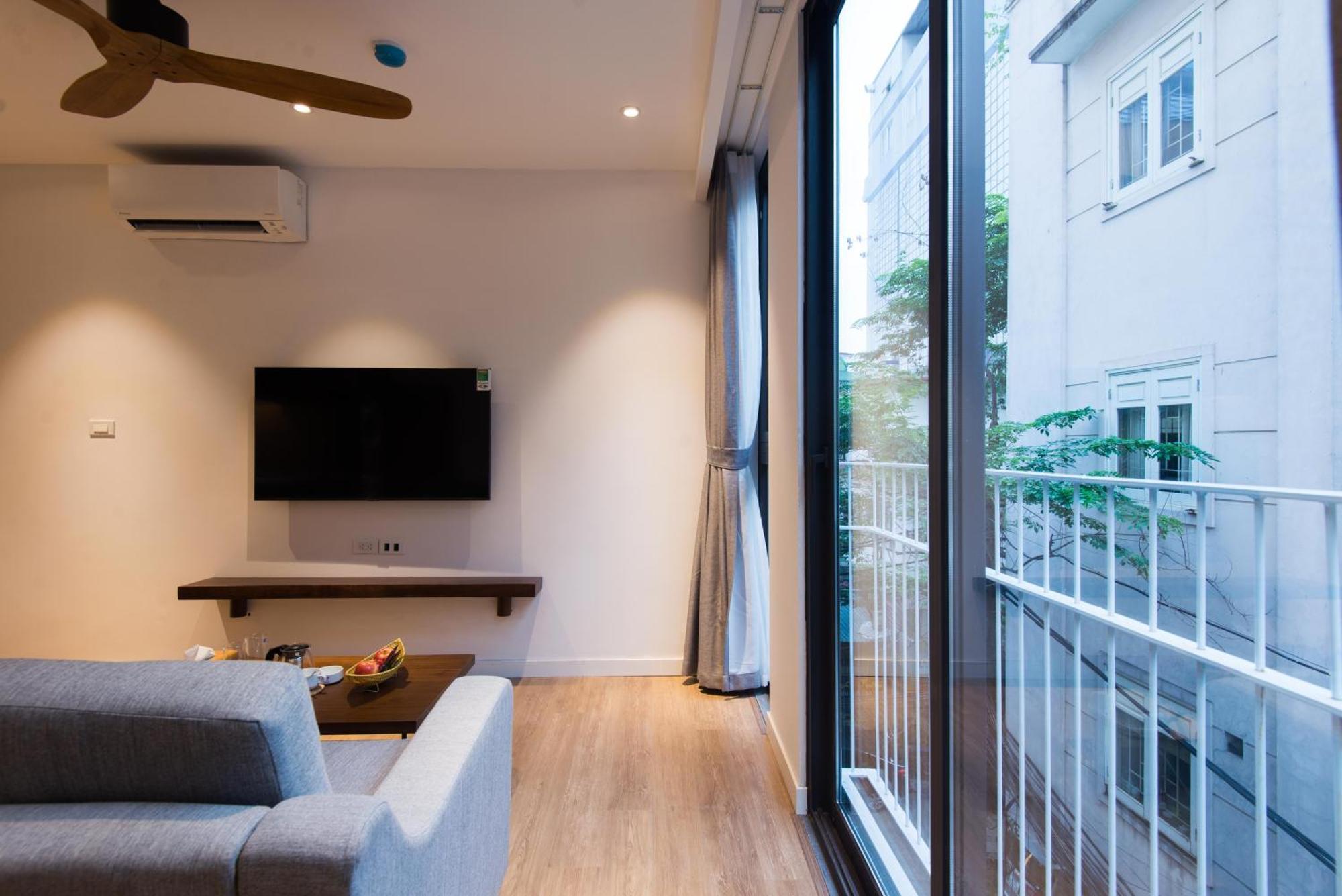 22Housing Hotel & Apartment 81 Linh Lang 하노이 외부 사진